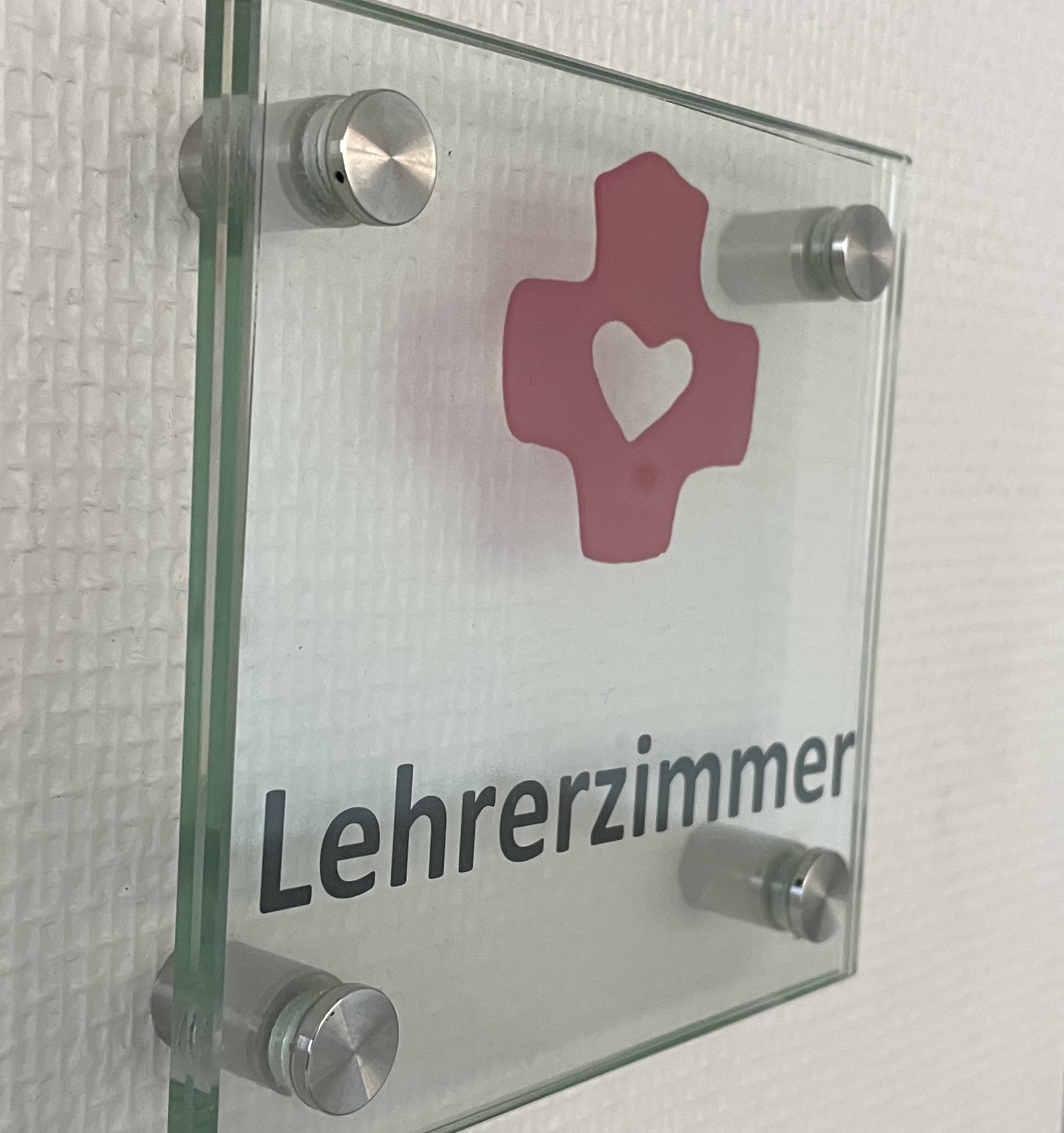 Lehrerzimmer b