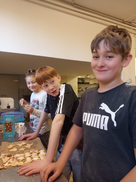 Weihnachtsbäckerei 7e