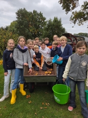 Klasse5e-Erntedank_Aktion-1