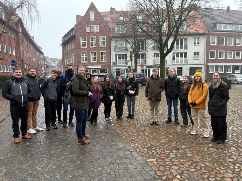 Zuerst gab es eine Stadtführung.