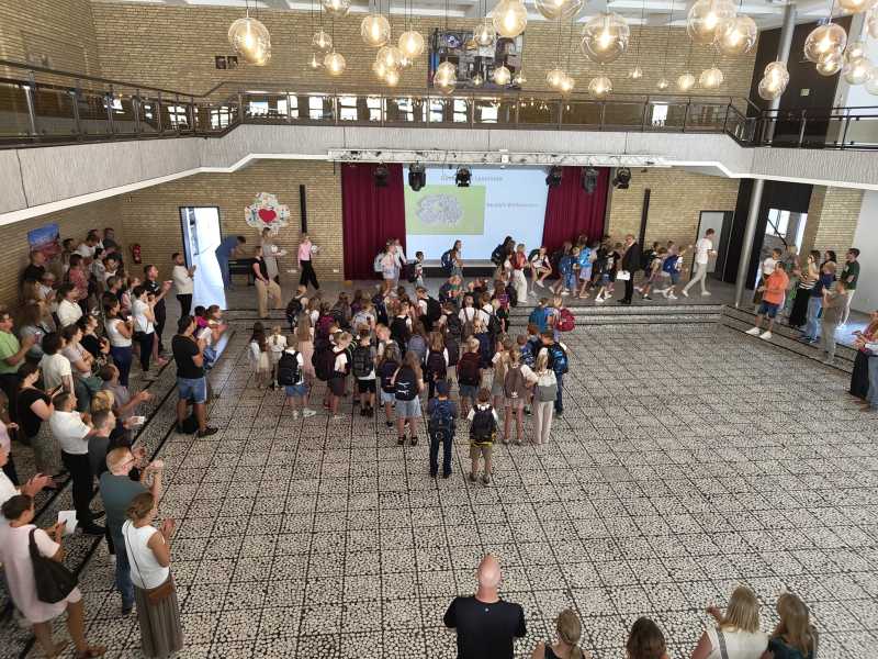 Aufteilung der Klassen in der Aula