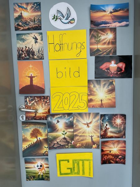 Bunte und kreative Gestaltung der "Hoffnungstüren"