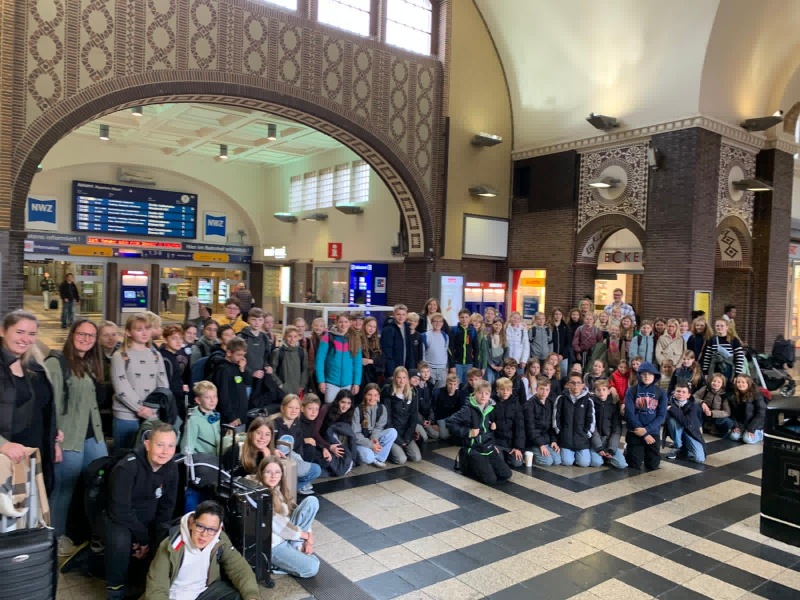 Gruppenfoto vor der Abfahrt