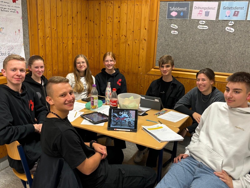 e0961487-0841-4677-acb8-07f40b44ee04