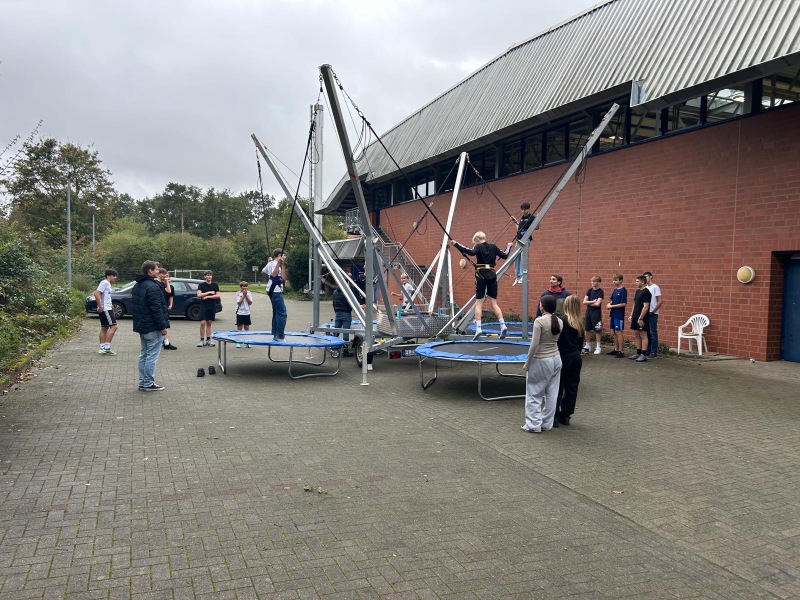 ac35ea80-5f15-4e9b-b4b0-70236fb2c372