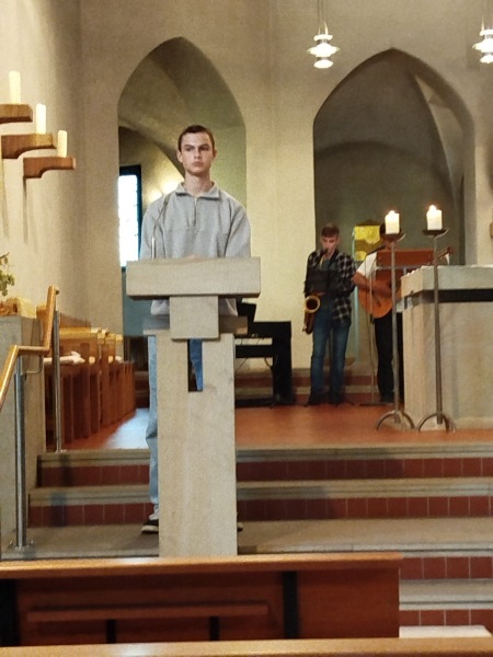 Andacht in der Klosterkirche