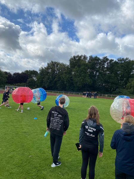 "Bubblefußball" in der Oberstufe