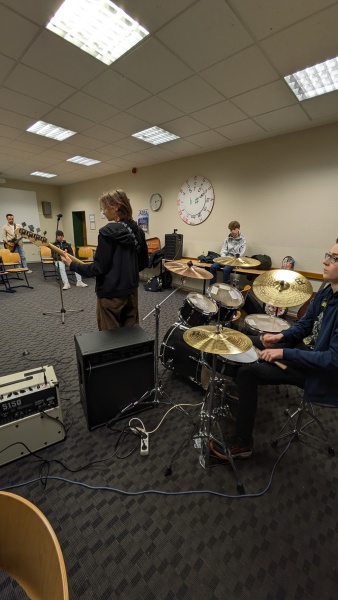 Die "School of Rock" begeisterte mit mitreißenden Klängen...